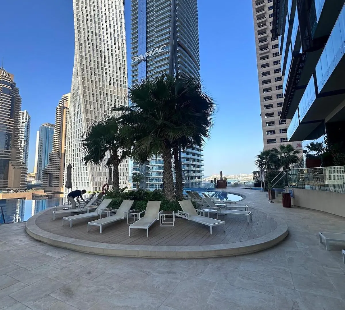 Modern Elegance Apartment Jumeirah Living Marina Dubai