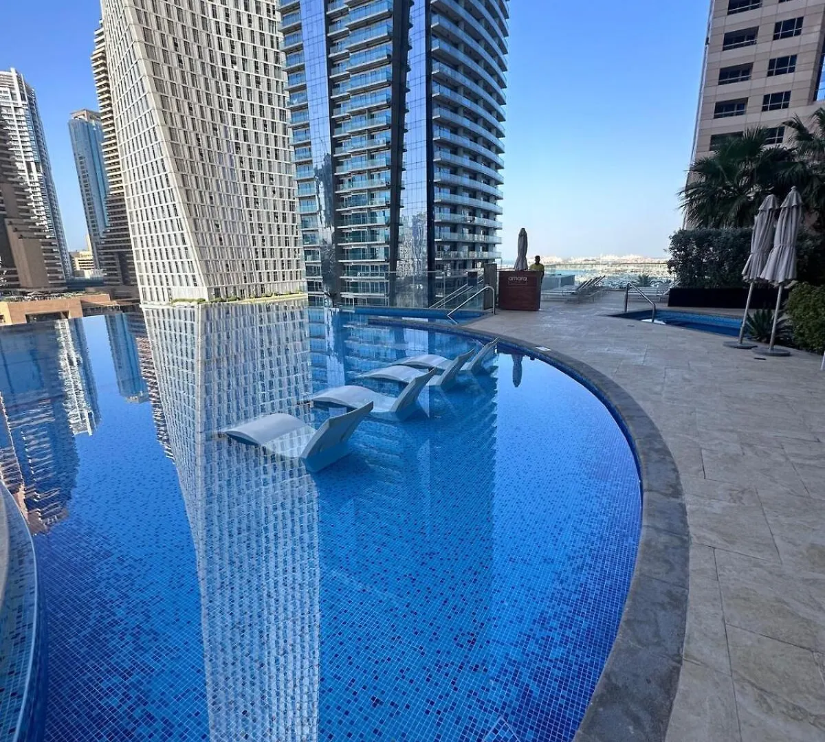Modern Elegance Apartment Jumeirah Living Marina Dubai